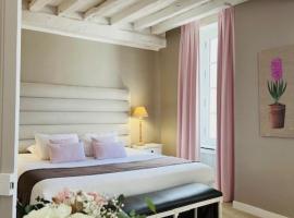 Hôtel Saint-Laurent, The Originals Relais，位于蒙福尔拉莫里的酒店