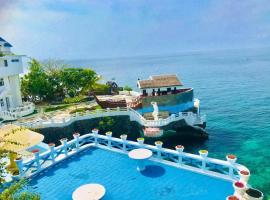Azure Camotes Resort Hotel，位于Puerto Bello的酒店