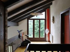 Villa avec vue sur la vallée，位于Les Hauts-Geneveys的酒店