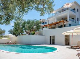 Serenity Hill，位于帕利乌里翁的带泳池的酒店