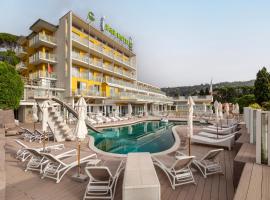 B&B Hotels Park Hotel Suisse Santa Margherita Ligure，位于圣玛格丽塔-利古雷的酒店