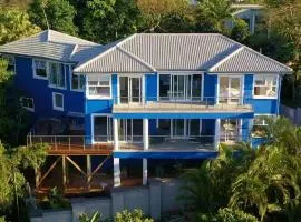 The Big Blue Luxury Ocean Villa Family House