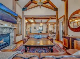 Lakefront Retreat Across from Homewood Resort