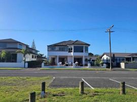 Whangamata Harbour Haven，位于旺阿马塔的酒店