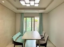 nearby subway, 2 bedroom big house