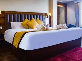 Hotel Raj Ville - Darjeeling Hotel Near Mall Road