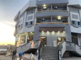 فندق دبى راس البر
