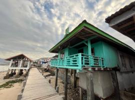 Bram Komodo Homestay，位于Komodo的酒店