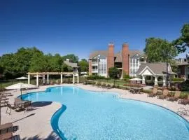 Wyndham 219 Modern 2br Suite, Parking