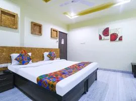 FabHotel Gayatri Inn Anex