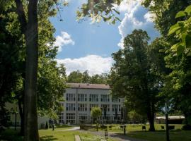 Hotel Raphael im Allgäu，位于肯普滕的酒店