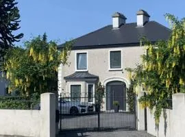 Lavally House
