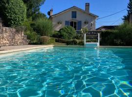 9 Impasse Saint Martin，位于布朗托姆的酒店