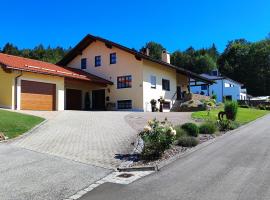 FeWo Kreitl，位于瓦尔德明兴的酒店