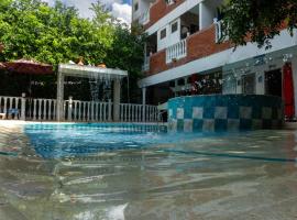 Hotel Villa Sara San MIguel，位于Cambao的酒店
