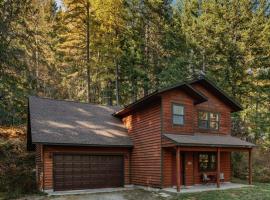 Family Home - Sandpointschweitzer，位于桑德波因特的酒店