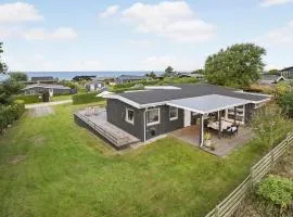 Gorgeous Home In Kalundborg With Wifi