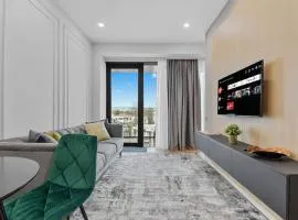 LAX Exquisite 1BR,1BATH -City Skyline Views