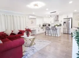 Gillespie 2bed 1 bath 1063 by SD Stay