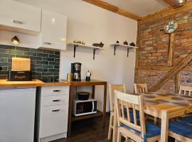 Apartament Zielono Mi, Pilchowice，位于Wleń的酒店