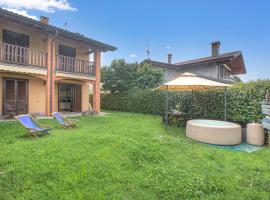 La Luna nel Lago Lake View Garden - Happy Rentals，位于伊斯普拉的酒店