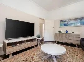 North Beach Cottage Swan BnB Management
