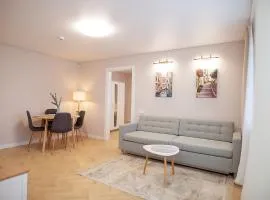 Šviesus ir jaukus butas Šiaulių centre puiki vieta poilsiui #2