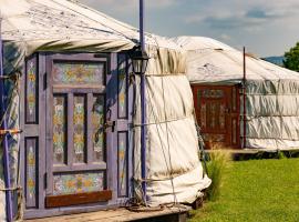 Yurte in Langa，位于Bosia的豪华帐篷