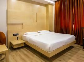 PPH Living Railotel Coimbatore，位于哥印拜陀的汽车旅馆