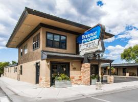 Rodeway Inn & Suites Williams Downtowner-Rte 66，位于威廉姆斯的酒店