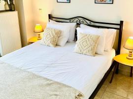 Gemütliche Wohnung mit Balkon，位于Orestiada的酒店