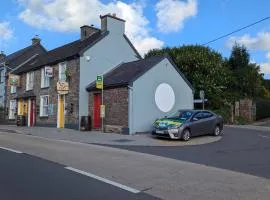 Teac Seain Bar & BnB