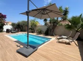 Villa à Port Camargue : piscine privée, jardin, clim, Wi-Fi, parking, proche plage et casino - FR-1-307-226