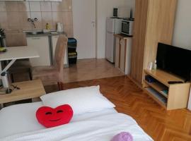 Lovely studio in Dubec, ideal for one person，位于赛斯韦泰的酒店