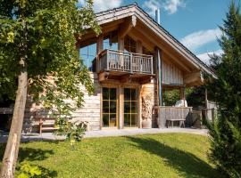 Bayern Chalets bei Salzburg und Berchtesgaden mit Whirlpool und Sauna，位于艾恩灵的酒店