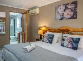 Tidewaters River Lodge