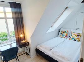 Beautiful Double Room In The Center Of City，位于兰讷斯的酒店