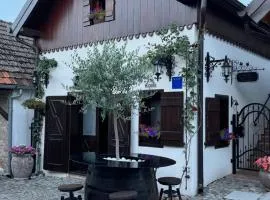 Studio apartman & Wine House ONDINE