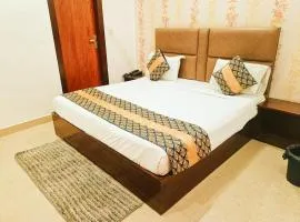 Hotel City Max Plaza Near IGI Airport