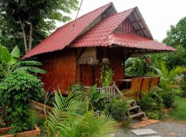 Odambang Village Homestay，位于马德望的酒店