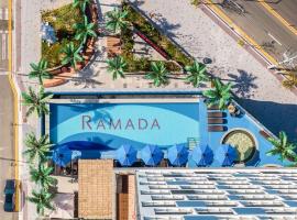 Ramada Plaza by Wyndham Dolsan Yeosu，位于丽水市的酒店