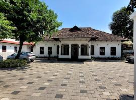 JK Heritage，位于Changanācheri的酒店