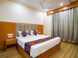 FabHotel 7 Square，位于孟买Bandra Kurla Complex的酒店