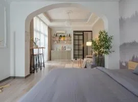 Sun Hanoi Opera Homestay 10m to HoanKiem Lake Old Quarter Ha Noi