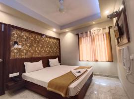 Mor Hotel Park View-সমুদ্র সৈকত পুরীর কাছে পার্ক ভিউ হোটেল-Lift- Wifi with Restaurant Facilities-Near PURI Sea Beach Best Selling & Best Choice of Travellers，位于普里的酒店