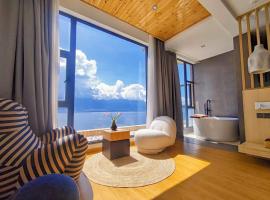 Aishe Honeymoon Erhai Lake Sea View Guesthouse，位于大理的酒店