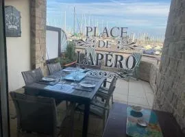 Appartement 3 pièces de 52 m2 face au port du Crouesty avec terrasse de 18 m2 parking privé et wifi gratuit