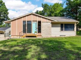 The Nifty Fifties in a Quiet Location，位于锡达拉皮兹的酒店