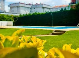 Holibai Martiño, Con Super Vistas, Piscina y Parking