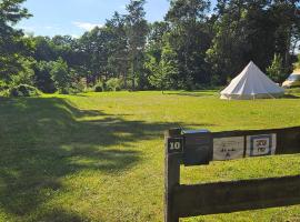 Wohnmobilstellplatz in der Seenplatte，位于Carpin的露营地